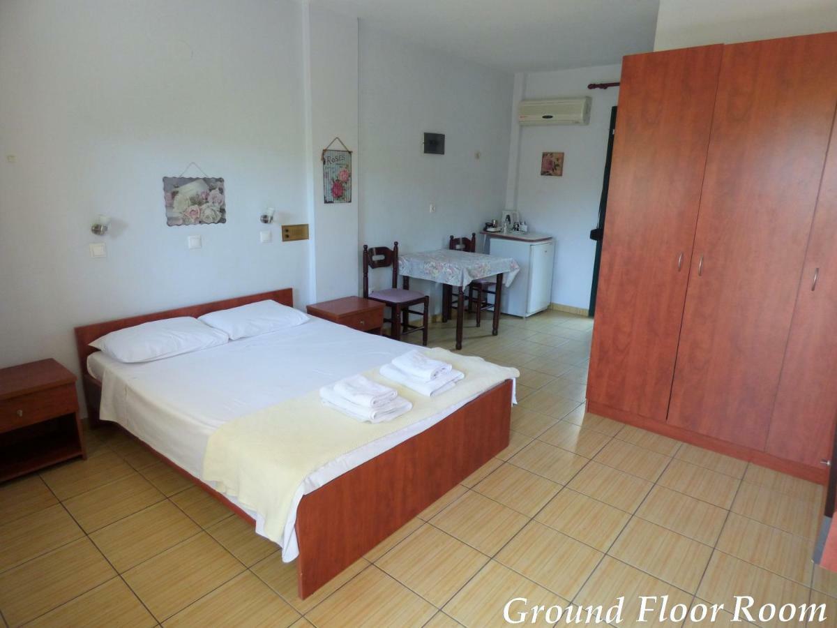 Dolphins Apartments & Rooms Limenas  Exterior foto